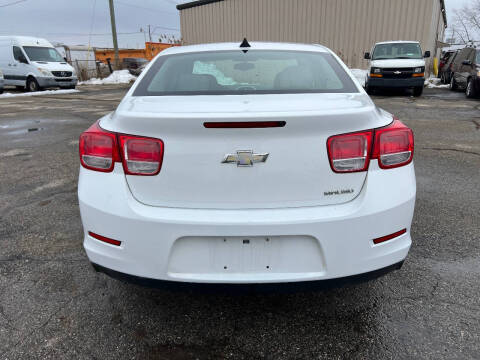 2013 Chevrolet Malibu LS