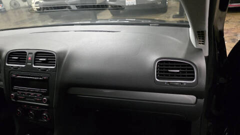 2013 Volkswagen Golf 2.5L PZEV