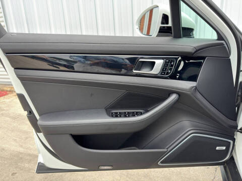 2021 Porsche Panamera 4S E-Hybrid