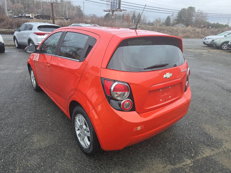 2013 Chevrolet Sonic LT Auto