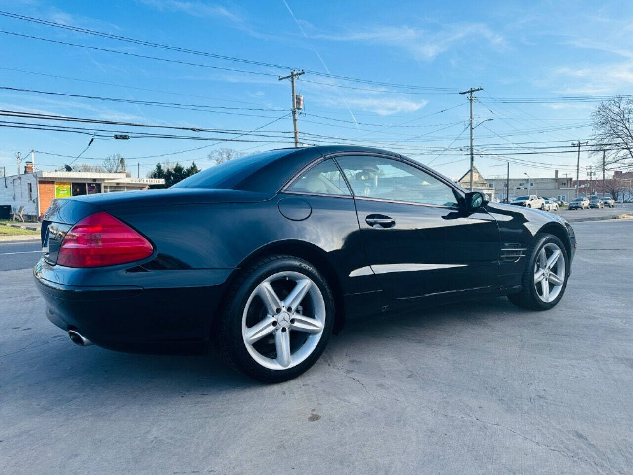 2005 Mercedes-Benz SL-Class for sale at American Dream Motors in Winchester, VA