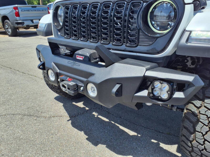 2026 Jeep Gladiator Willys