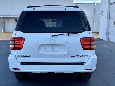 2001 Toyota Sequoia Limited
