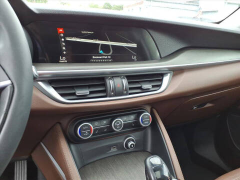 2018 Alfa Romeo Stelvio Ti