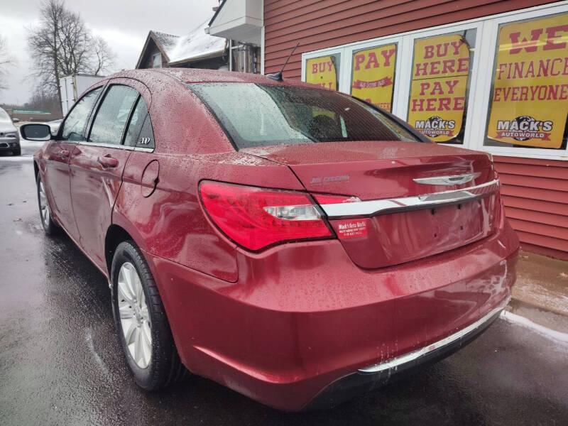 2011 Chrysler 200 Touring
