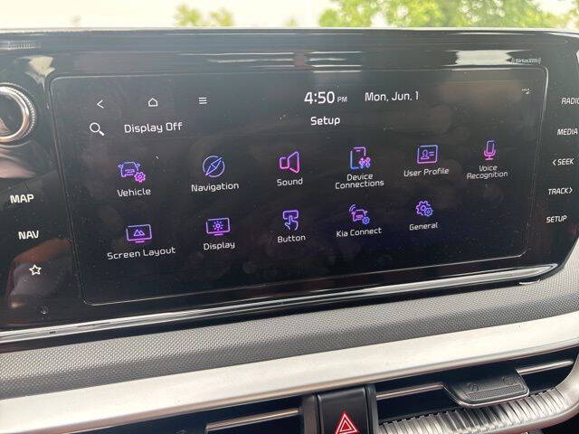 2023 Kia K5
