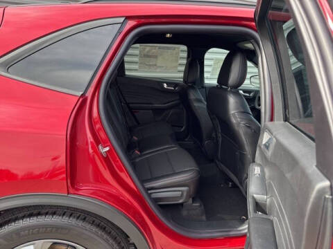 2025 Ford Escape Hybrid ST-Line