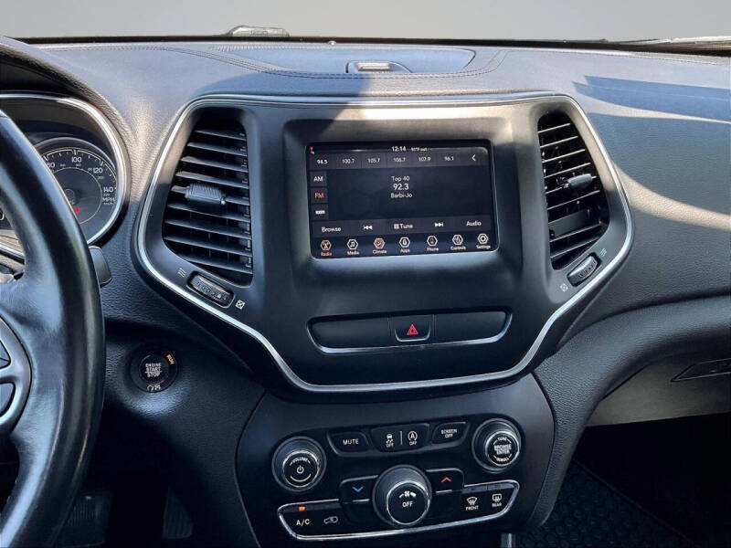 2019 Jeep Cherokee