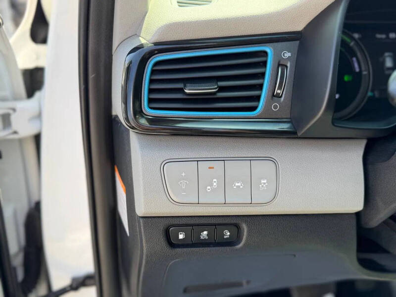 2019 Kia Niro Plug-In Hybrid EX Premium