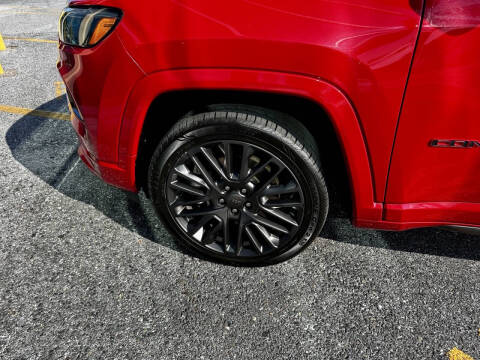 2023 Jeep Compass (Red) Edition