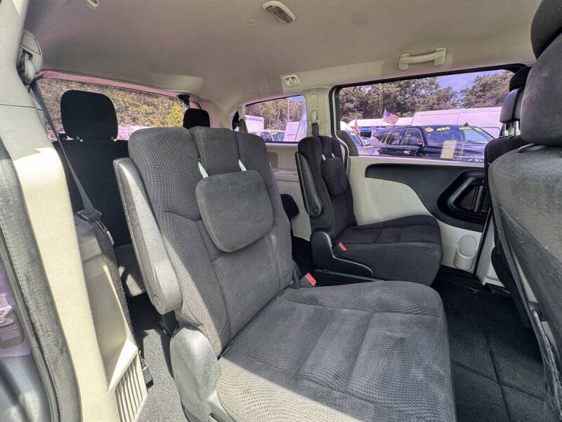 2015 Dodge Grand Caravan SE