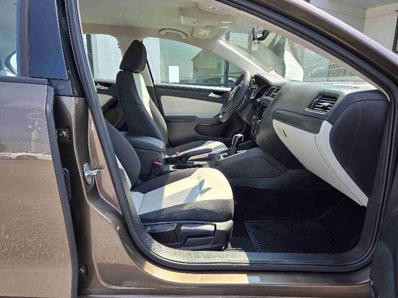 2015 Volkswagen Jetta