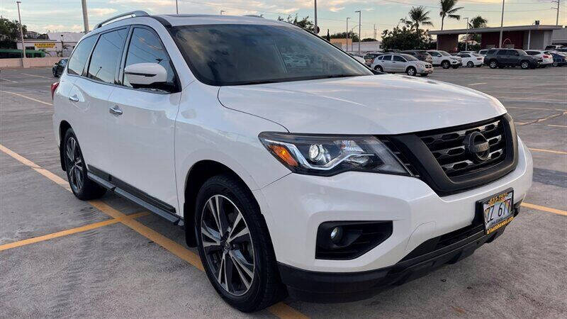 2017 Nissan Pathfinder Platinum