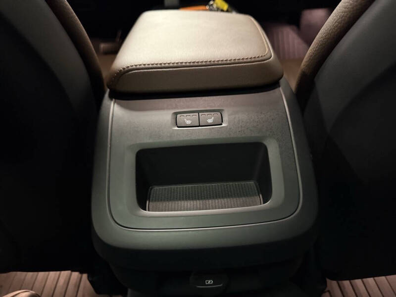 2023 Volvo V60 Cross Country B5 Plus