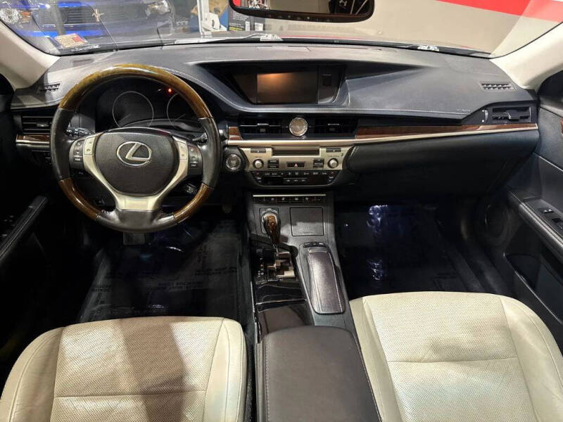 2013 Lexus ES 350