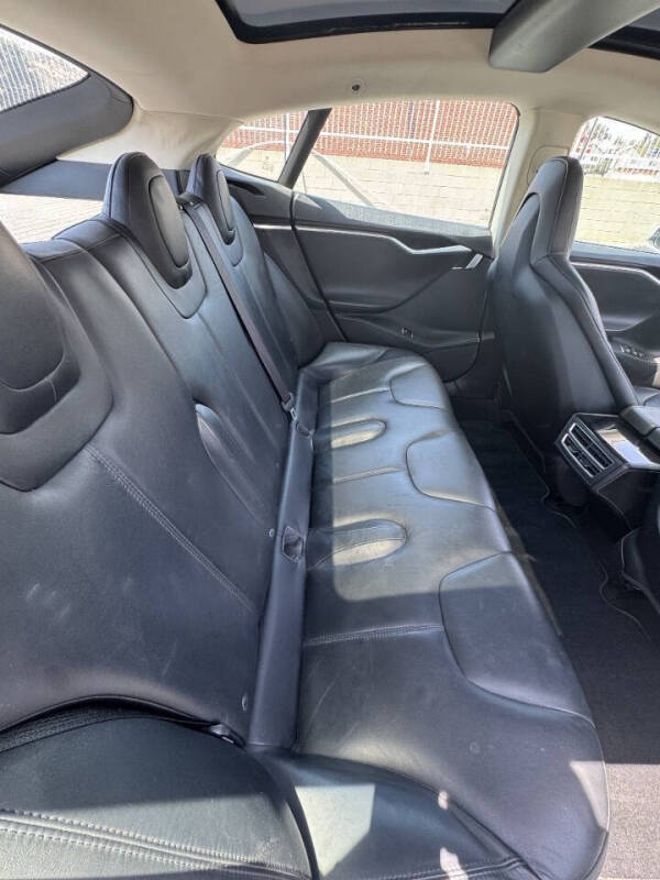 2013 Tesla Model S