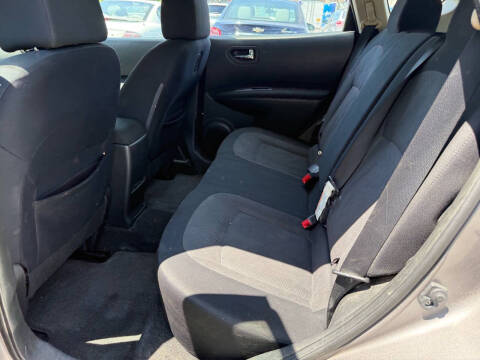 2011 Nissan Rogue S