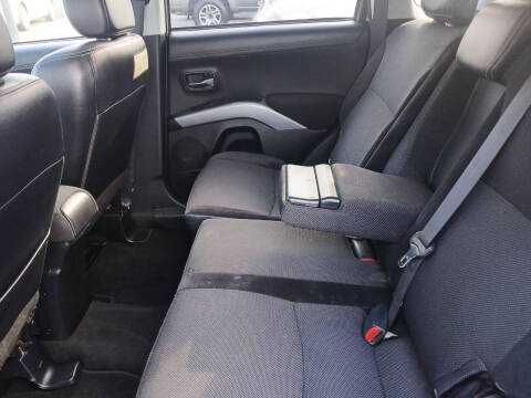 2011 Mitsubishi Outlander GT