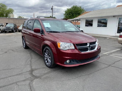 2017 Dodge Grand Caravan for sale at Robert Judd Auto Sales in Washington UT