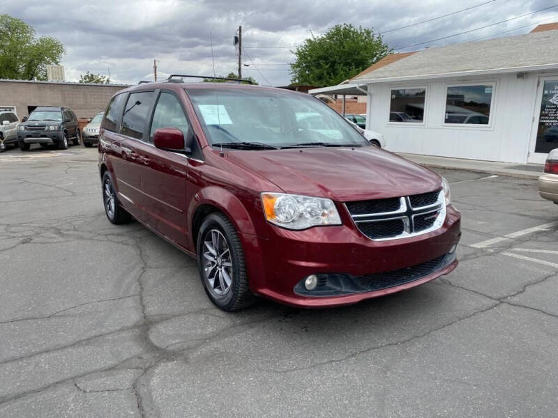 2017 Dodge Grand Caravan for sale at Robert Judd Auto Sales in Washington UT