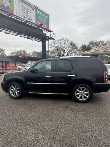 2012 GMC Yukon Denali