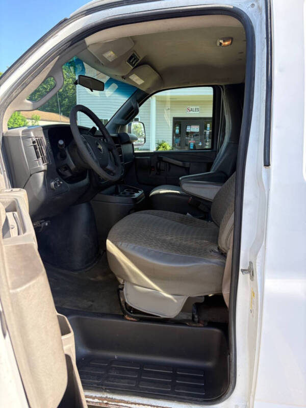 2017 Chevrolet Express LT 3500