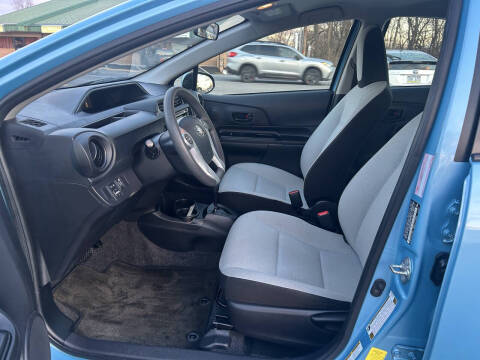 2015 Toyota Prius c Two