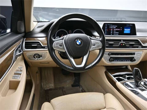 2018 BMW 7 Series 740i
