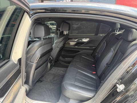 2018 BMW 7 Series 750i xDrive