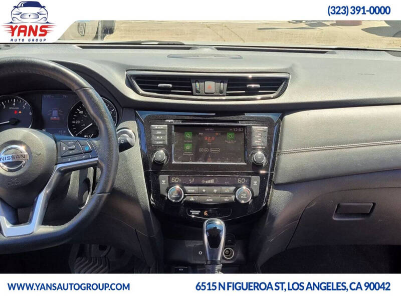 2020 Nissan Rogue SL