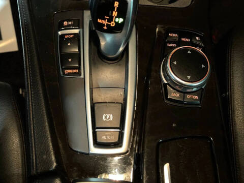 2015 BMW 5 Series 528i