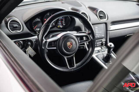 2017 Porsche 718 Cayman