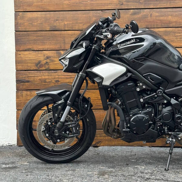 2025 Kawasaki Z900 ABS