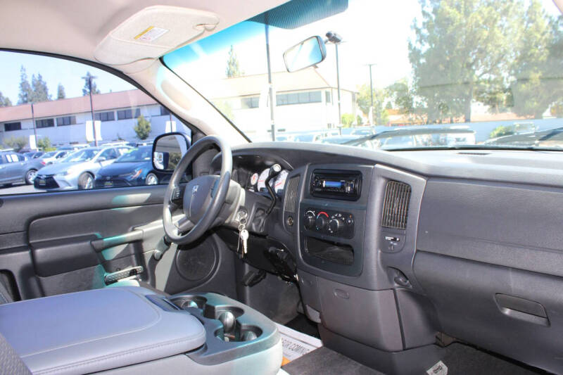 2004 Dodge Ram 1500