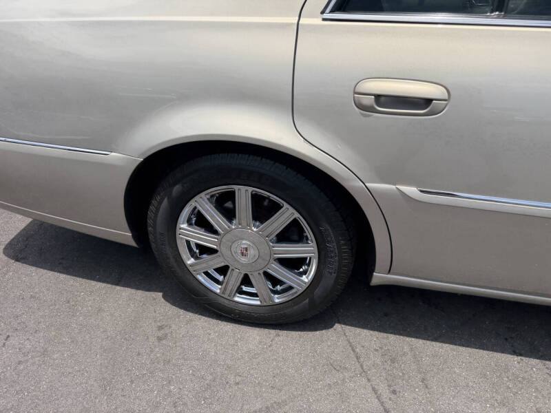 2008 Cadillac DTS Luxury III