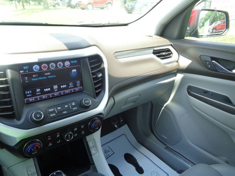 2019 GMC Acadia SLT-1
