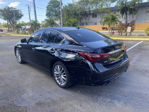2018 Infiniti Q50 3.0T Luxe