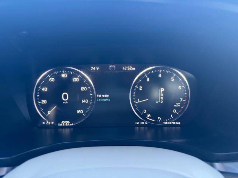 2021 Volvo S60 T5 Momentum