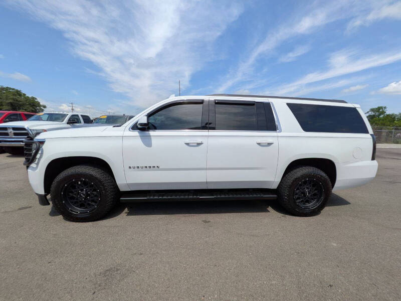 2020 Chevrolet Suburban LS