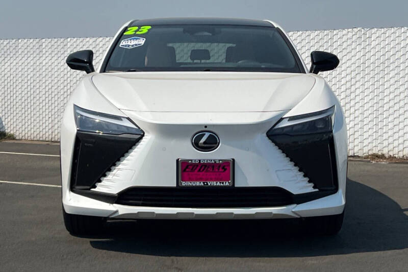 2023 Lexus RZ 450e Luxury