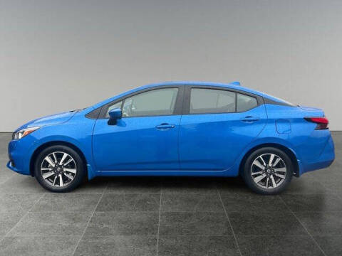 2022 Nissan Versa SV