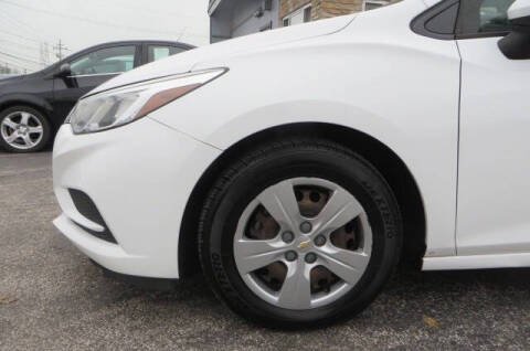 2017 Chevrolet Cruze LS Auto