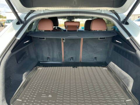 2022 Audi Q8 quattro Premium 55 TFSI