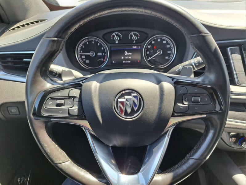 2023 Buick Enclave Essence