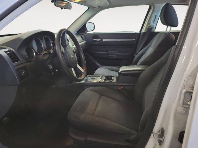 2010 Dodge Charger SE