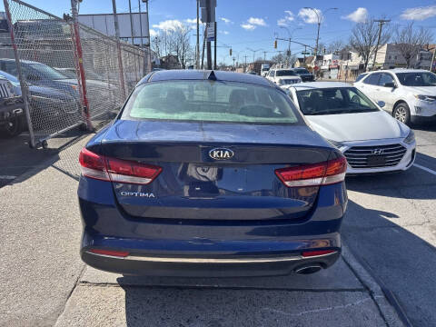 2018 Kia Optima LX