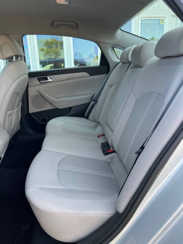 2015 Hyundai Sonata SE