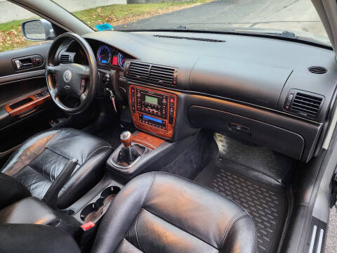 2003 Volkswagen Passat W8 4Motion