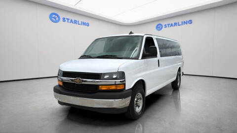 2025 Chevrolet Express LT 3500