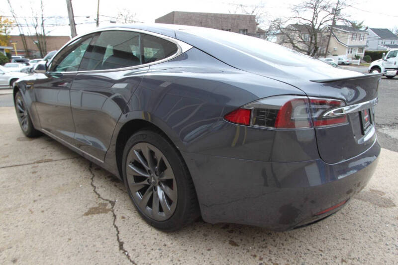 2020 Tesla Model S Performance photo 5